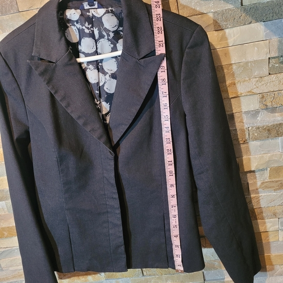 13 Reitmans gray Herringbone blazer - Picture 8 of 10